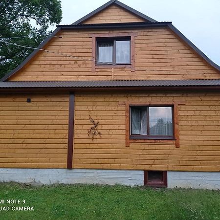 Садиба Брусний Mykulychyn Ngoại thất bức ảnh